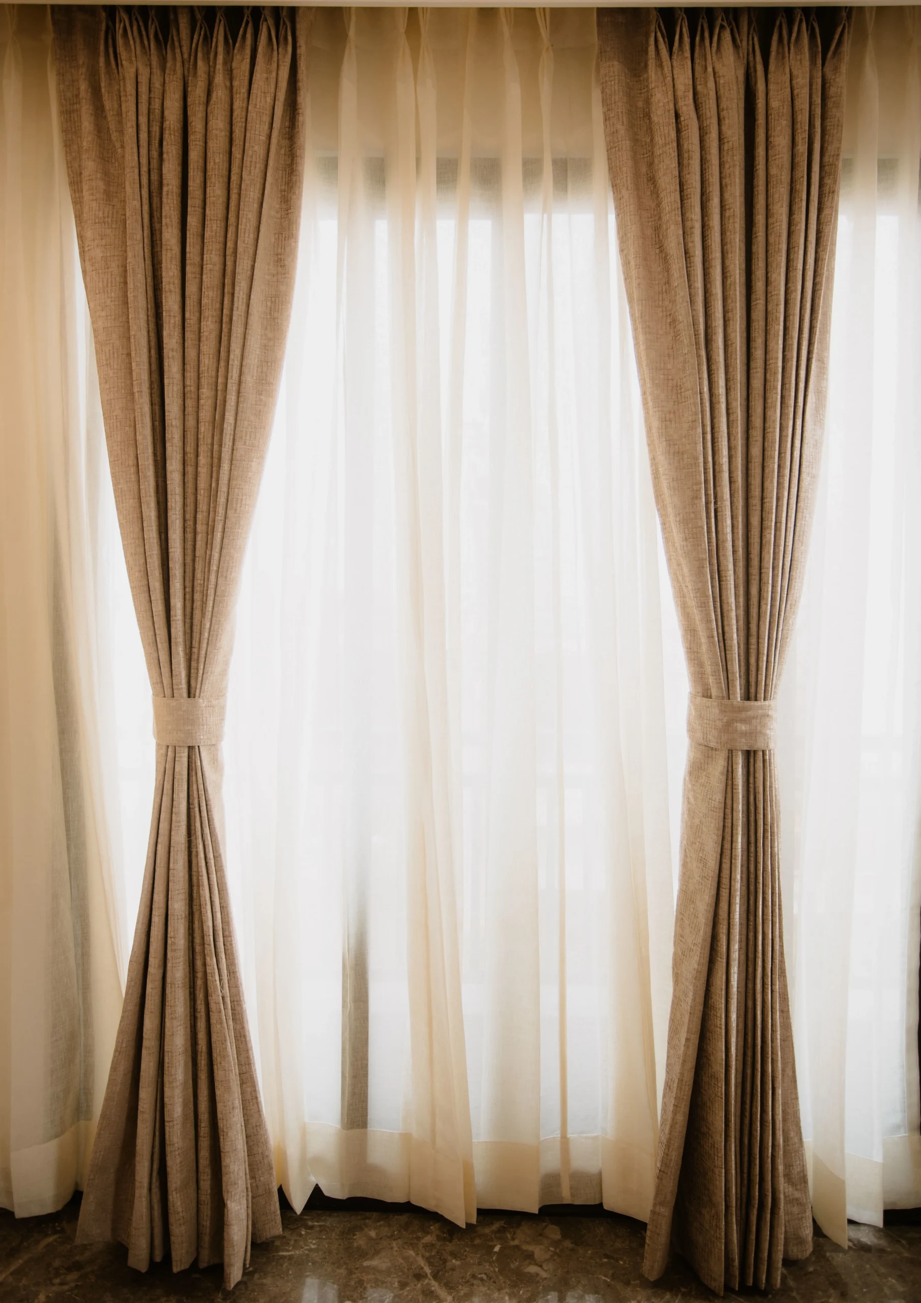 Custom Curtains Dubai
